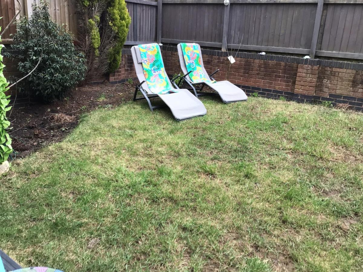Worcester Fabulous Cherry Tree Mews Self Check In Dogs Welcome By Prior Arrangement , 2 Double Bedrooms ,Super Fast Wi-Fi, With Free Off Road Parking For 2 Vehicles Near Royal Hospital And Woodland Walks Eksteriør billede