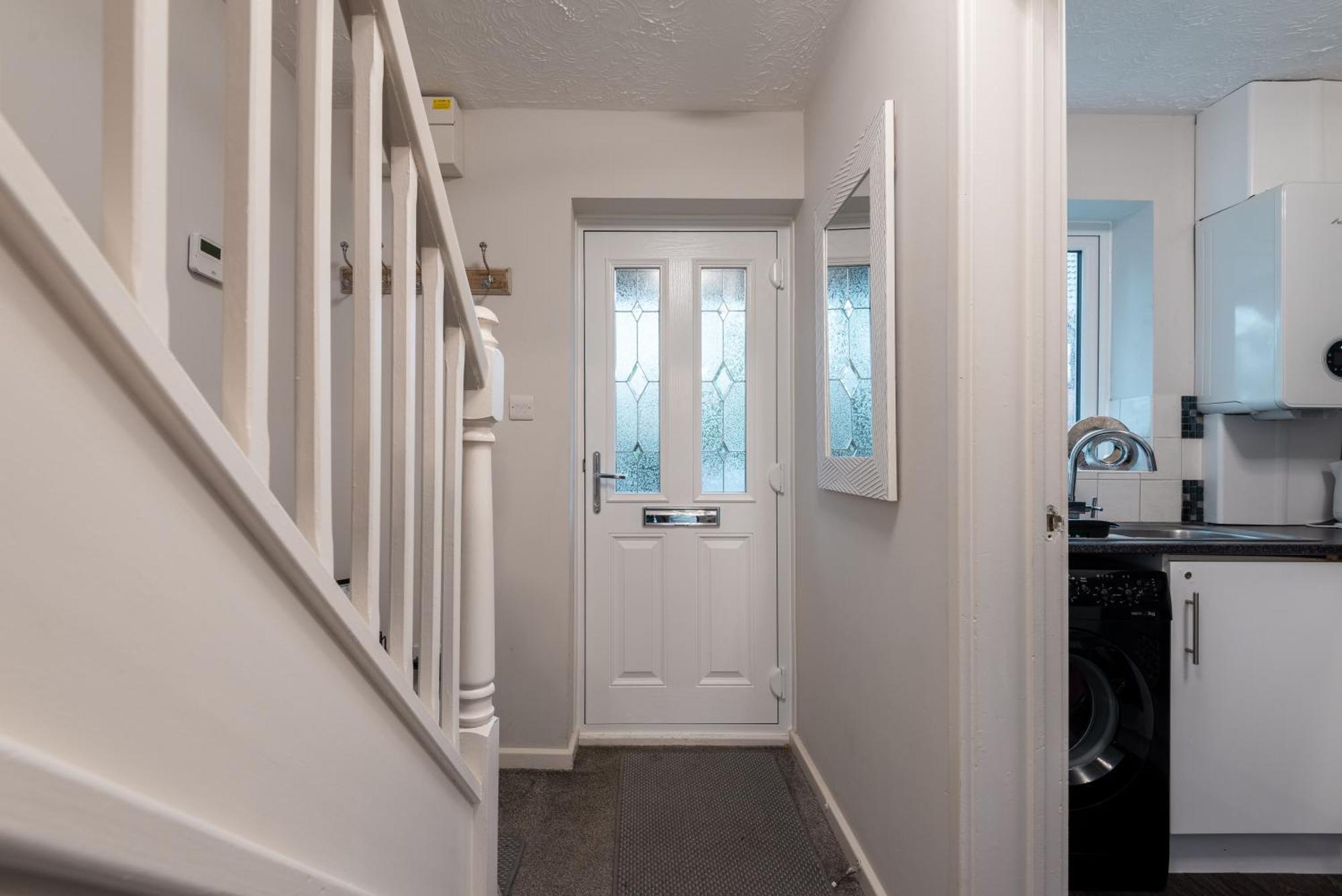 Worcester Fabulous Cherry Tree Mews Self Check In Dogs Welcome By Prior Arrangement , 2 Double Bedrooms ,Super Fast Wi-Fi, With Free Off Road Parking For 2 Vehicles Near Royal Hospital And Woodland Walks Eksteriør billede