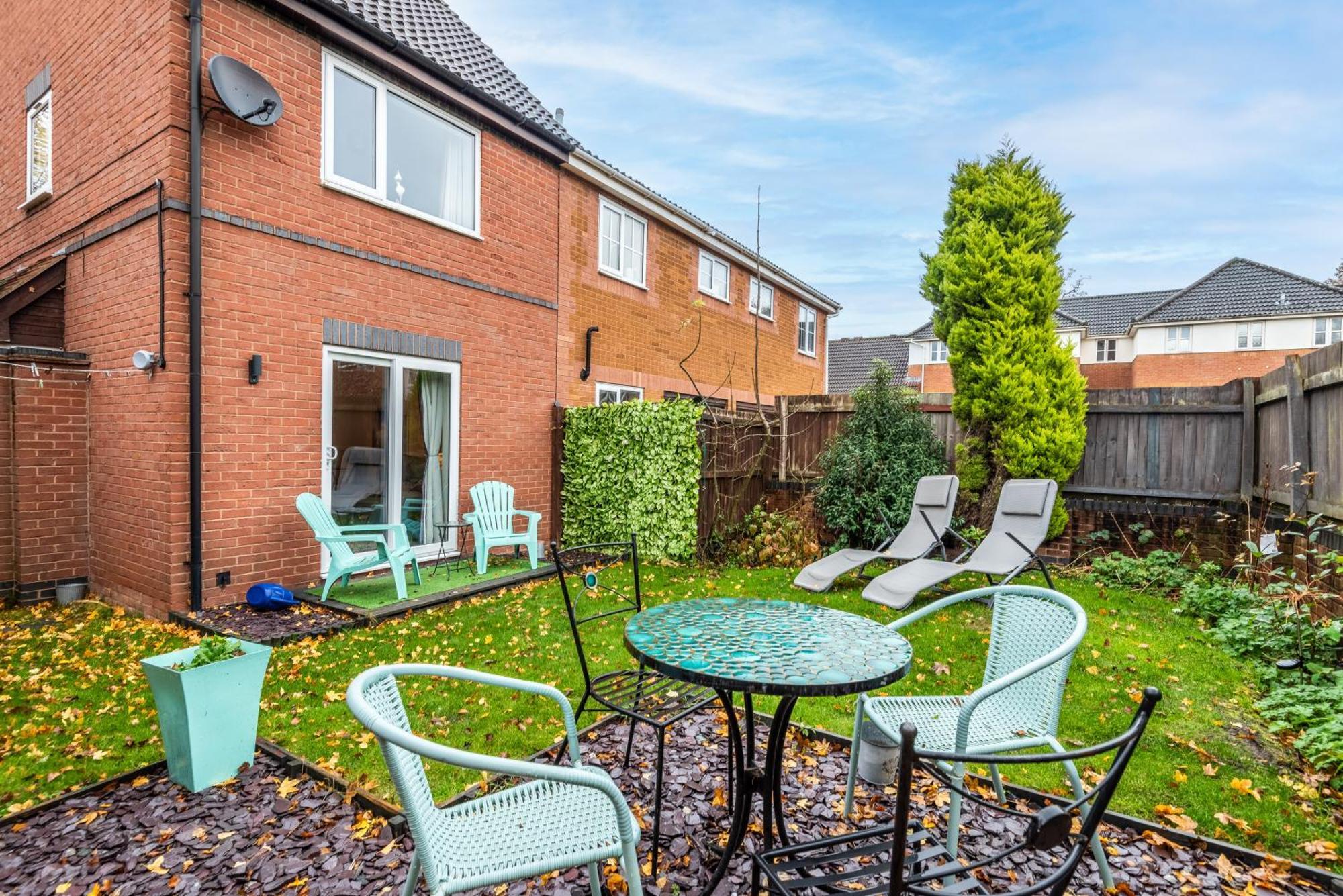 Worcester Fabulous Cherry Tree Mews Self Check In Dogs Welcome By Prior Arrangement , 2 Double Bedrooms ,Super Fast Wi-Fi, With Free Off Road Parking For 2 Vehicles Near Royal Hospital And Woodland Walks Eksteriør billede