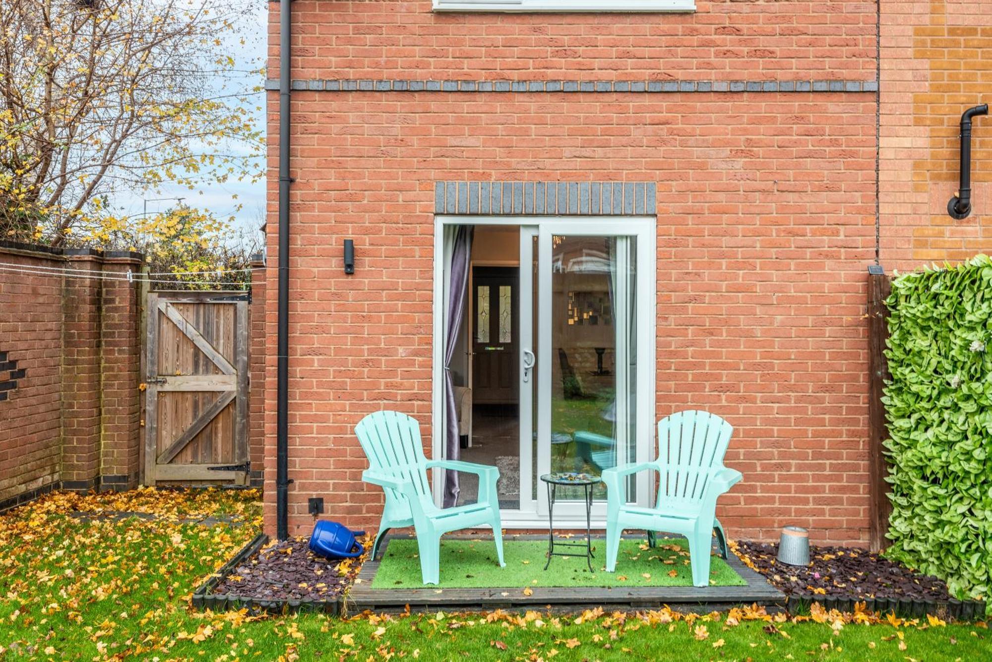 Worcester Fabulous Cherry Tree Mews Self Check In Dogs Welcome By Prior Arrangement , 2 Double Bedrooms ,Super Fast Wi-Fi, With Free Off Road Parking For 2 Vehicles Near Royal Hospital And Woodland Walks Eksteriør billede