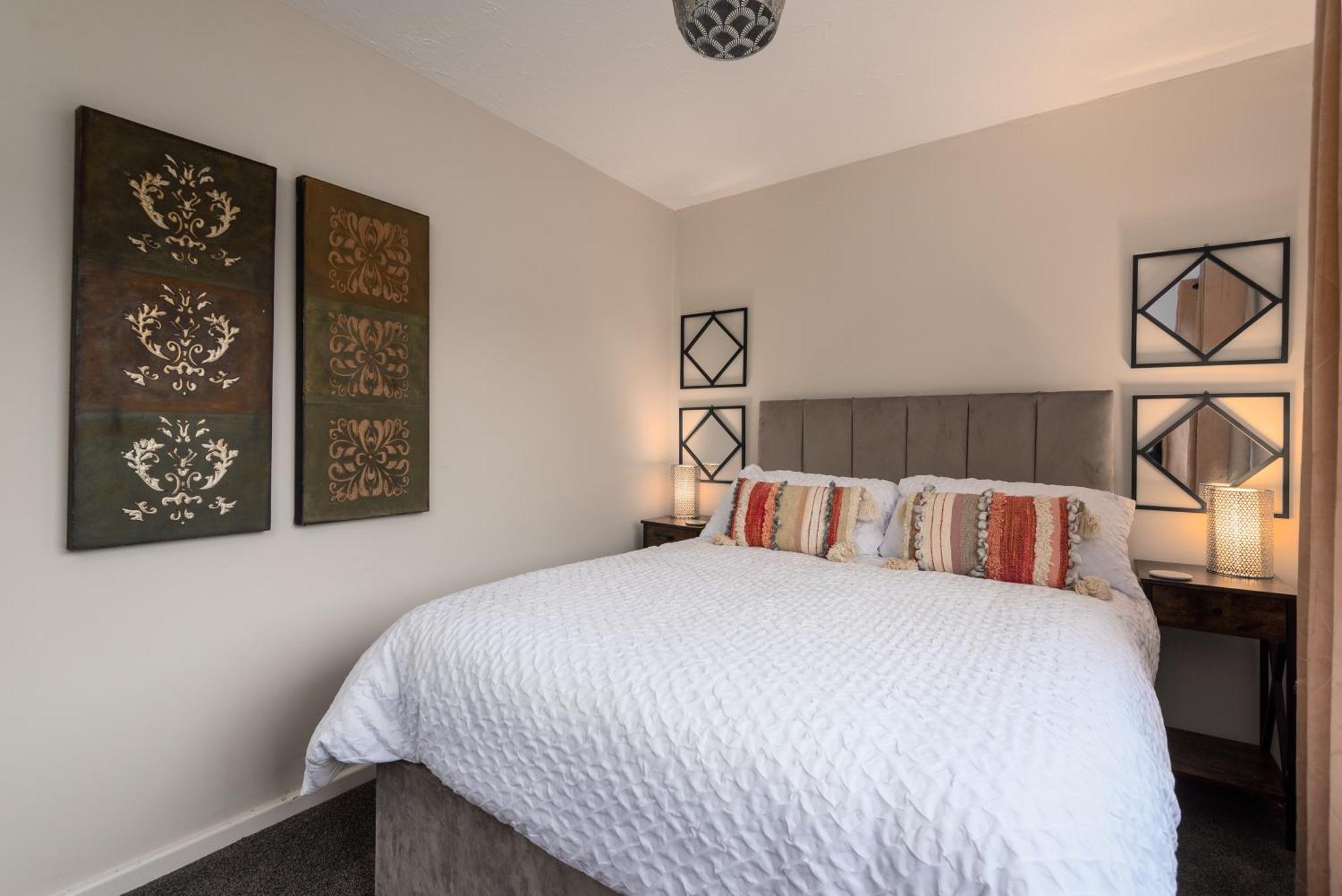 Worcester Fabulous Cherry Tree Mews Self Check In Dogs Welcome By Prior Arrangement , 2 Double Bedrooms ,Super Fast Wi-Fi, With Free Off Road Parking For 2 Vehicles Near Royal Hospital And Woodland Walks Eksteriør billede