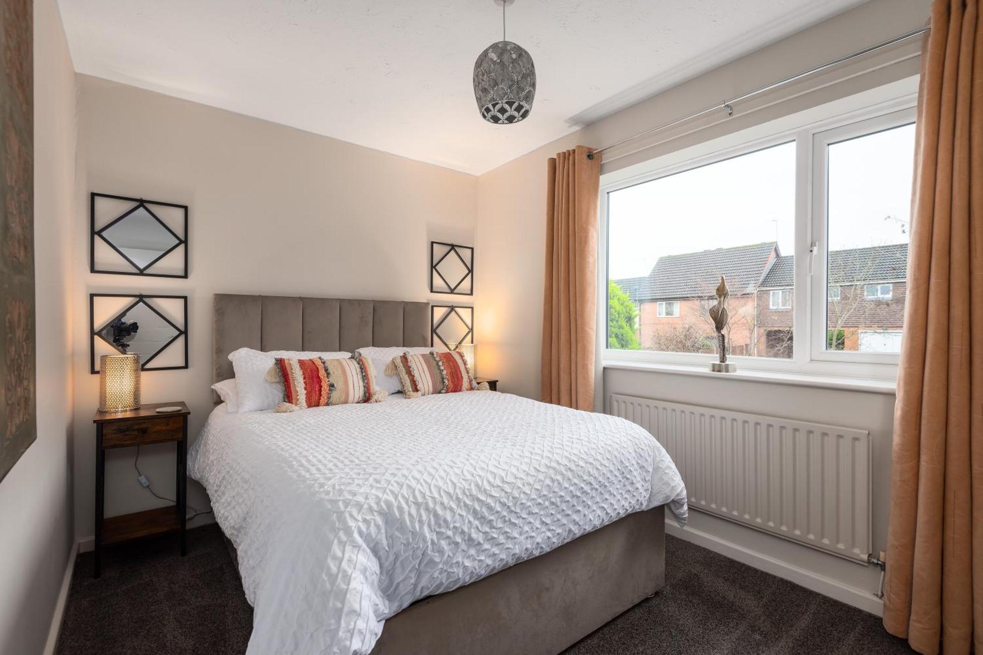 Worcester Fabulous Cherry Tree Mews Self Check In Dogs Welcome By Prior Arrangement , 2 Double Bedrooms ,Super Fast Wi-Fi, With Free Off Road Parking For 2 Vehicles Near Royal Hospital And Woodland Walks Eksteriør billede