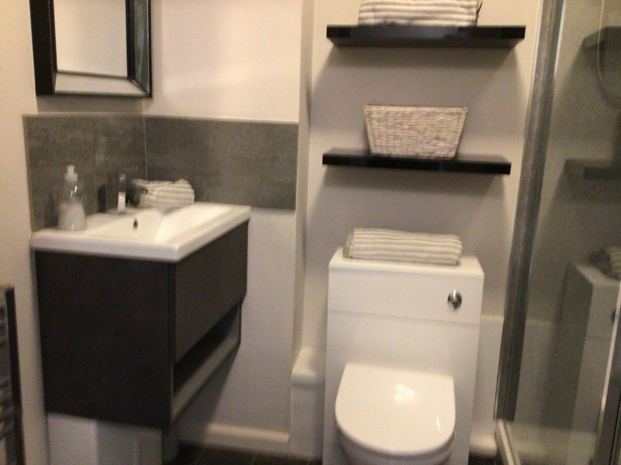 Worcester Fabulous Cherry Tree Mews Self Check In Dogs Welcome By Prior Arrangement , 2 Double Bedrooms ,Super Fast Wi-Fi, With Free Off Road Parking For 2 Vehicles Near Royal Hospital And Woodland Walks Eksteriør billede